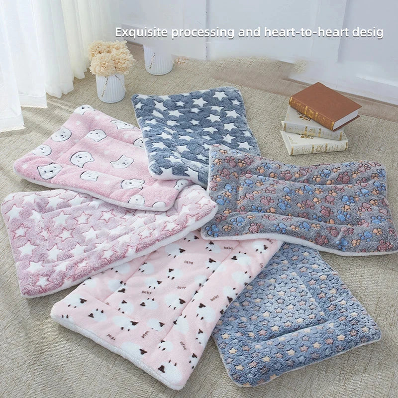Flannel Pet Sleeping Mat Dog Bed Cat Litter Puppy Bed Dog Sofa Lovely