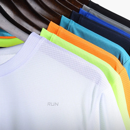 Summer Sport Gym t Shirt Men Quick Dry Running Bodybuilding Shirts Men